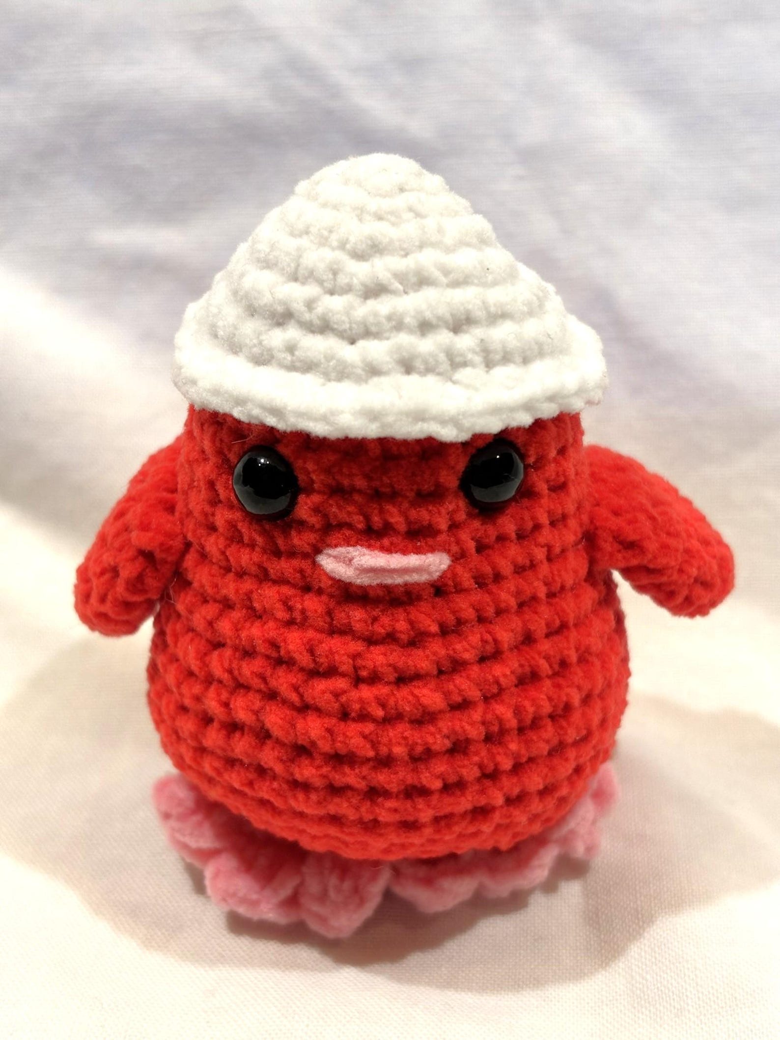 Little Chicken, red chick with egg-shell hat